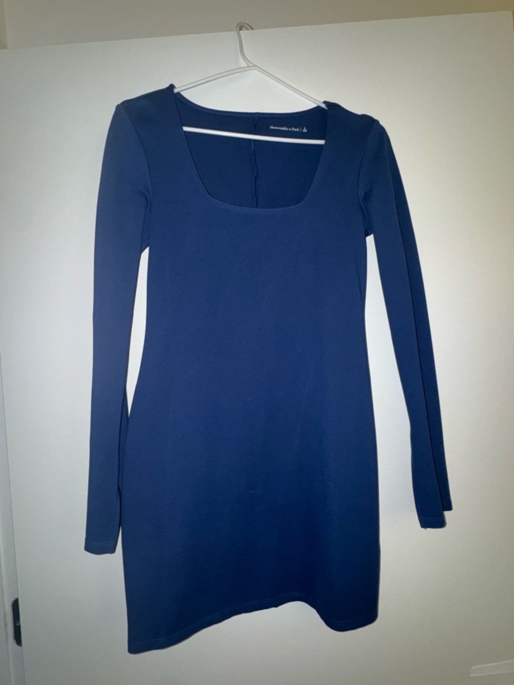 Abercrombie & Fitch Navy Long-Sleeve Scoop Dress
